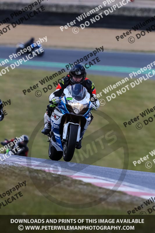 brands hatch photographs;brands no limits trackday;cadwell trackday photographs;enduro digital images;event digital images;eventdigitalimages;no limits trackdays;peter wileman photography;racing digital images;trackday digital images;trackday photos